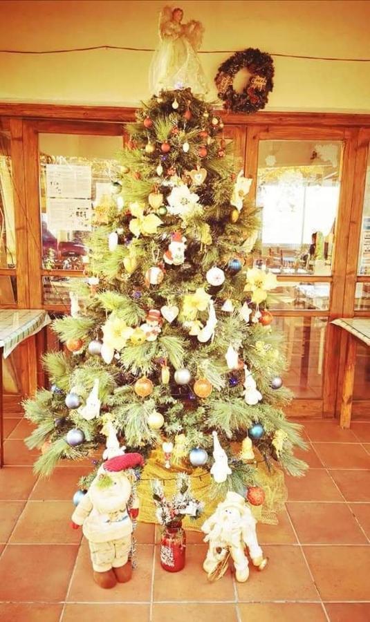 Capuralli Hotel Pedhoulas Bagian luar foto